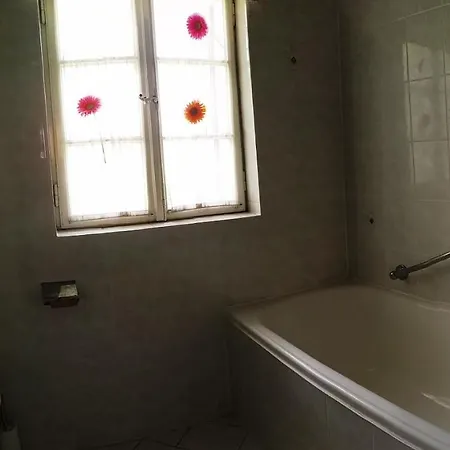 펜션 Seehaus Traumhaft Woerthersee